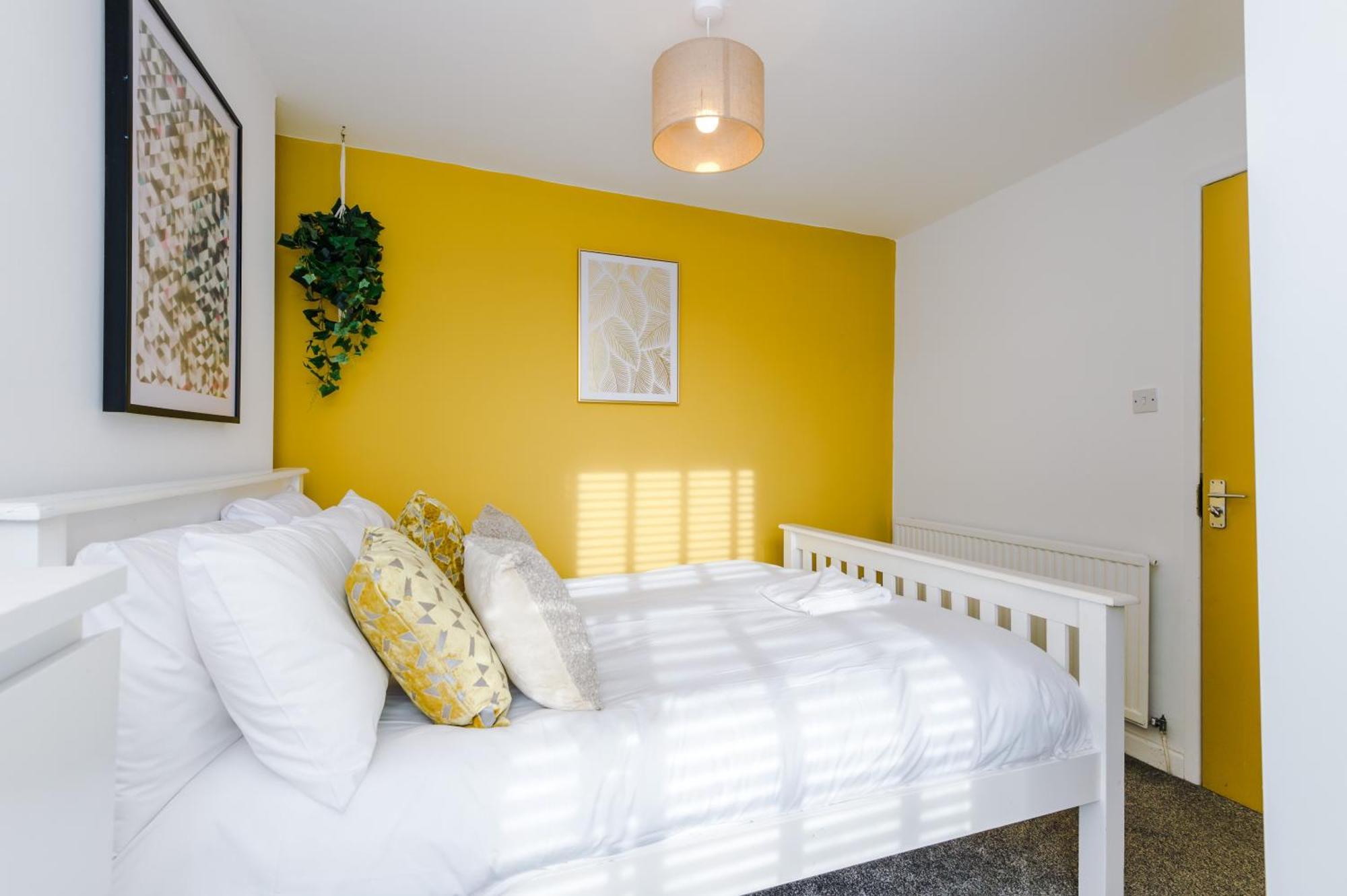 Large 7 Bedroom Town House In Chester City Centre ภายนอก รูปภาพ