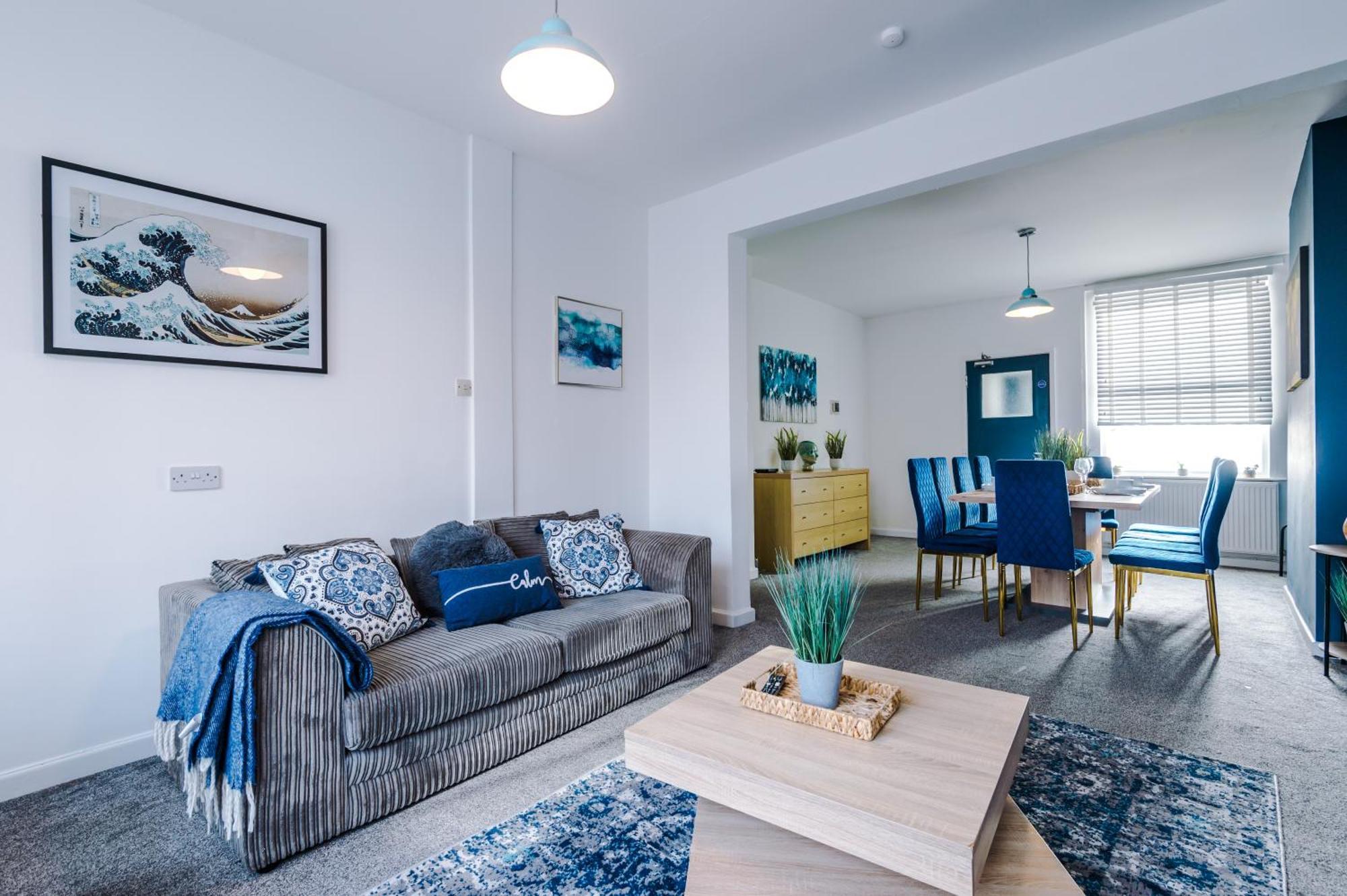 Large 7 Bedroom Town House In Chester City Centre ภายนอก รูปภาพ