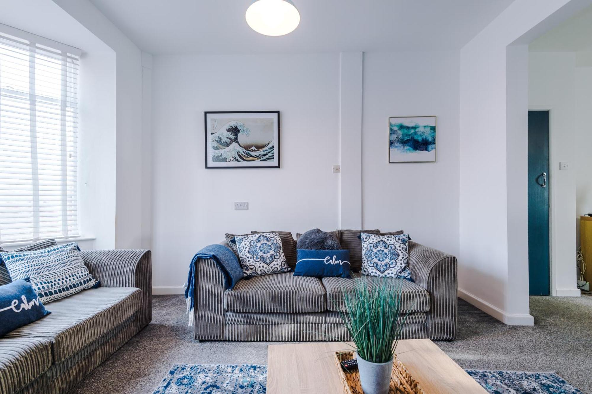 Large 7 Bedroom Town House In Chester City Centre ภายนอก รูปภาพ