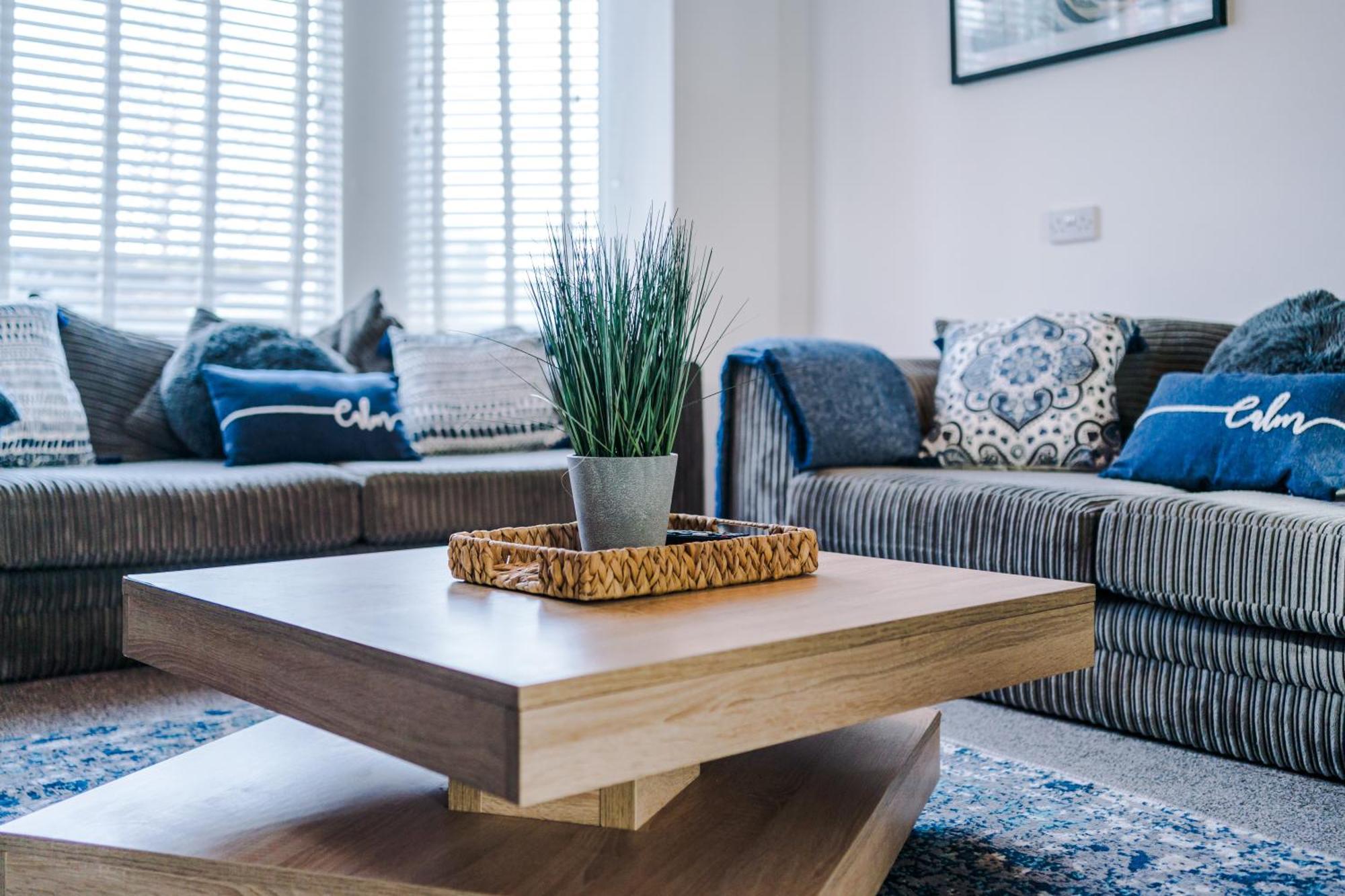 Large 7 Bedroom Town House In Chester City Centre ภายนอก รูปภาพ