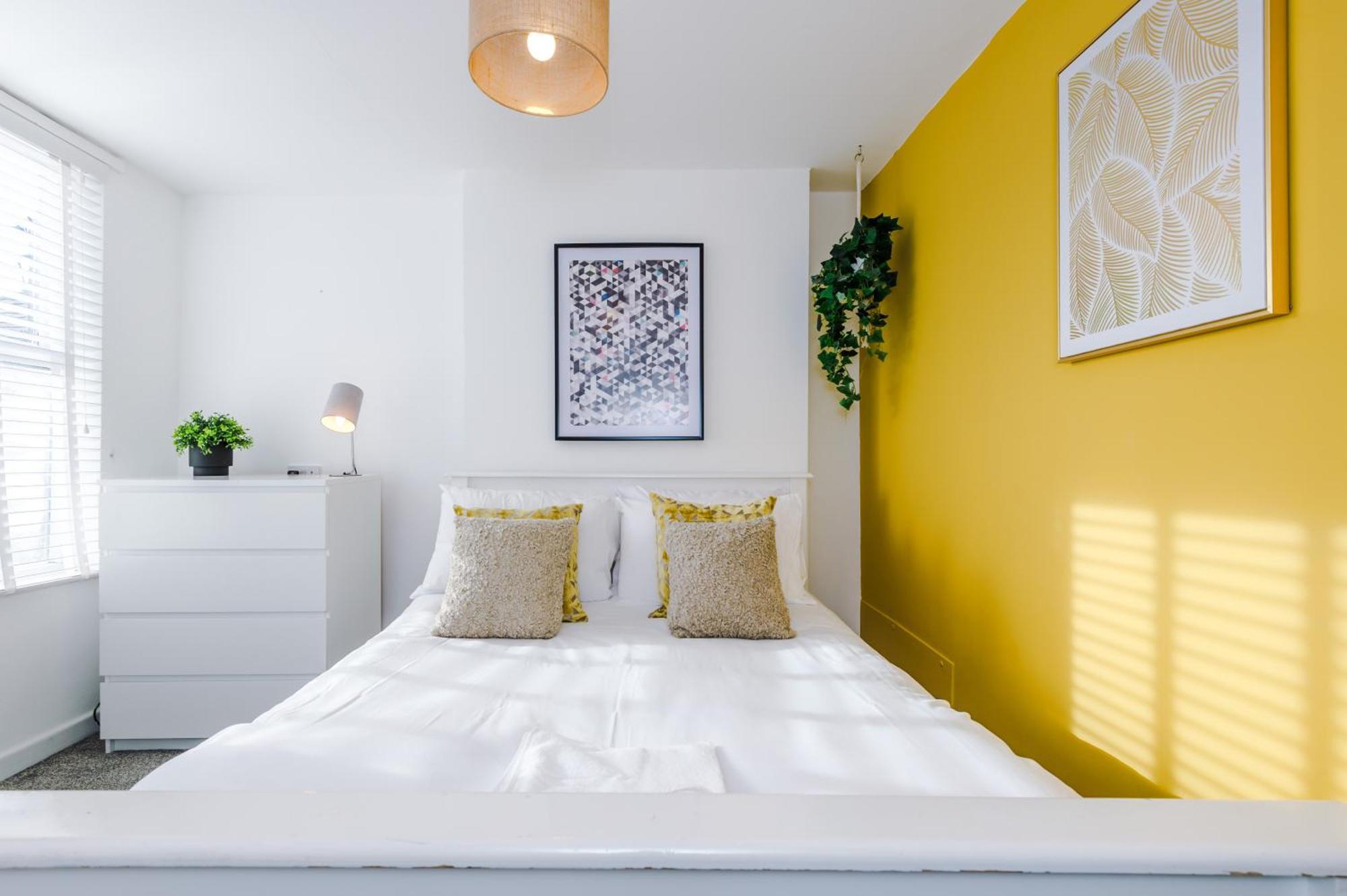 Large 7 Bedroom Town House In Chester City Centre ภายนอก รูปภาพ