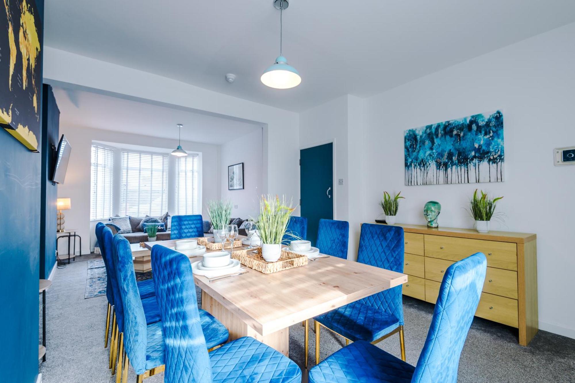 Large 7 Bedroom Town House In Chester City Centre ภายนอก รูปภาพ