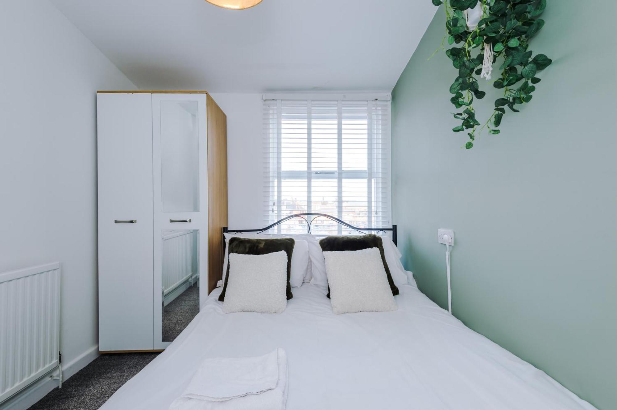 Large 7 Bedroom Town House In Chester City Centre ภายนอก รูปภาพ