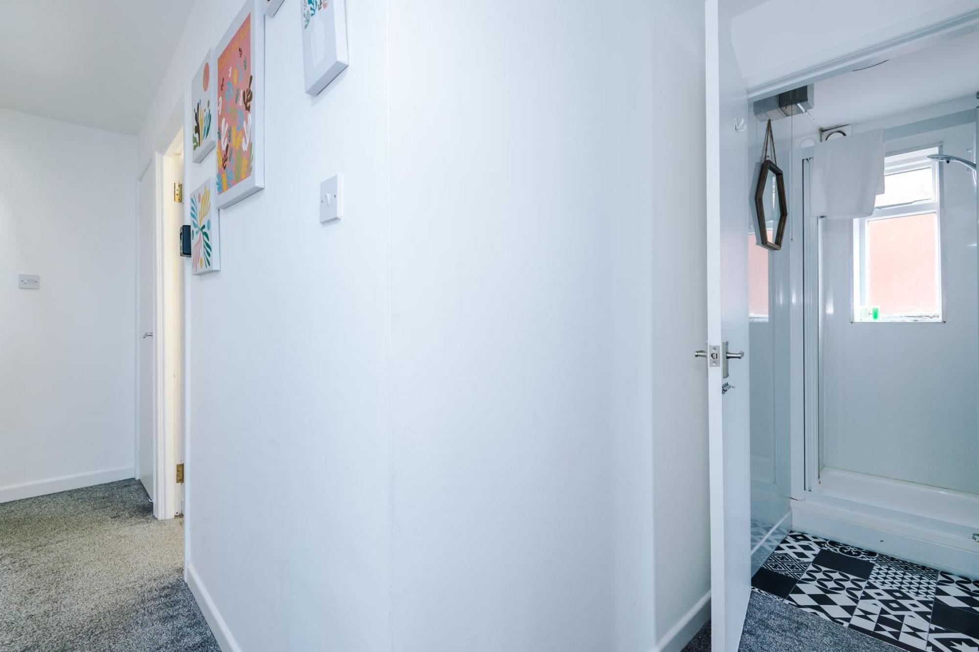 Large 7 Bedroom Town House In Chester City Centre ภายนอก รูปภาพ